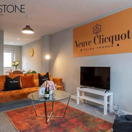 Champagne House - 4 Bed Property Plus 2 Sofa Beds By Bpne Darlington (Durham) Exterior foto