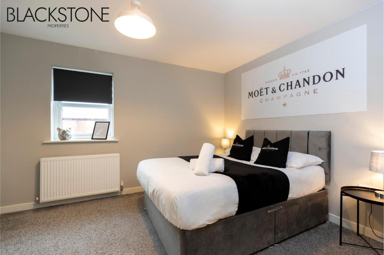 Champagne House - 4 Bed Property Plus 2 Sofa Beds By Bpne Darlington (Durham) Exterior foto