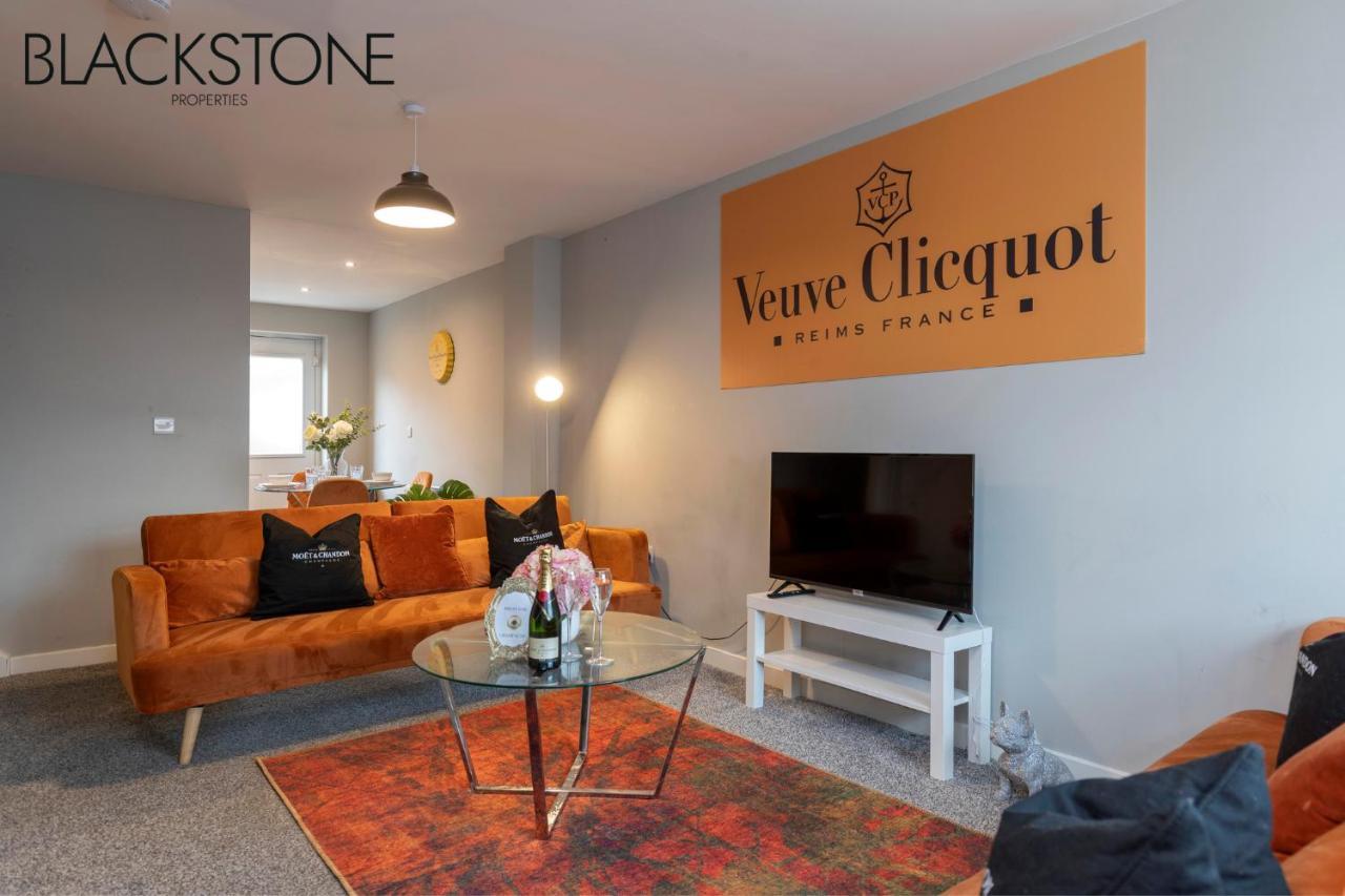 Champagne House - 4 Bed Property Plus 2 Sofa Beds By Bpne Darlington (Durham) Exterior foto